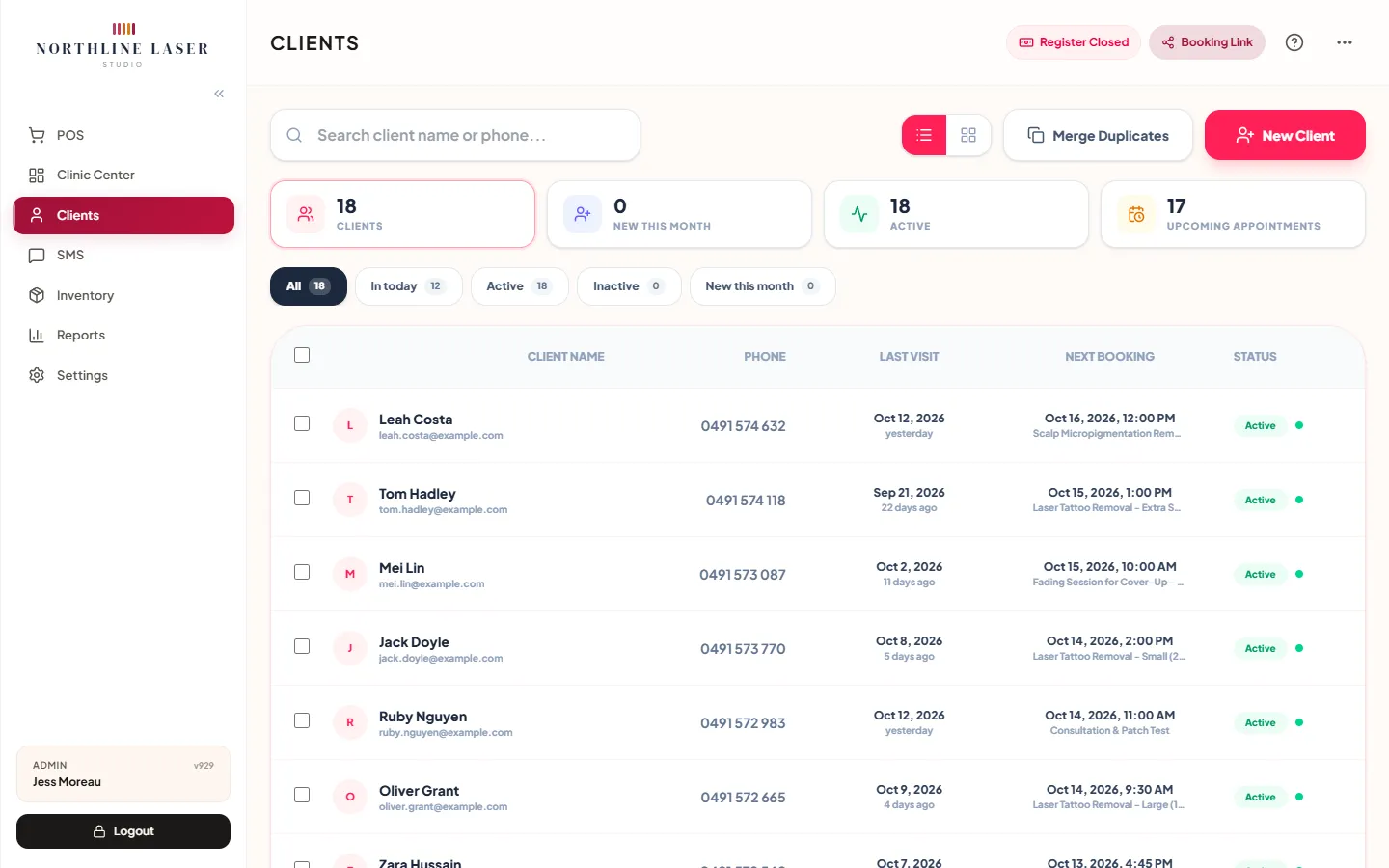 La lista de clientes de ZibaDesk con el teléfono, la última visita, la próxima reserva y el estado de cada cliente
